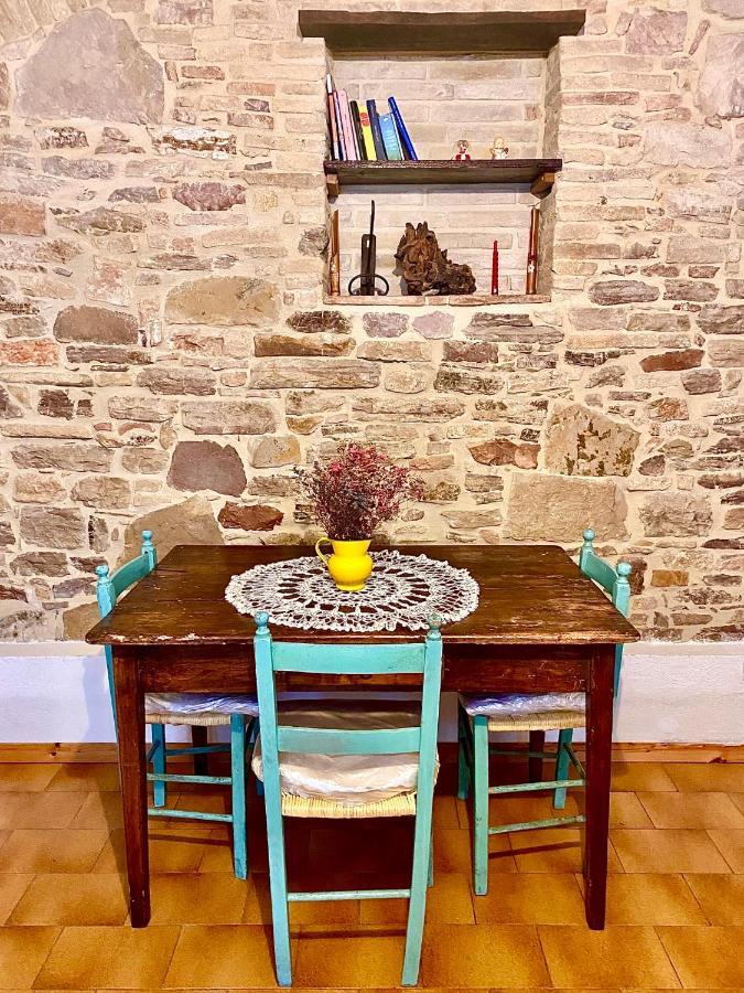 Assisi Anfiteatro Romano Extérieur photo