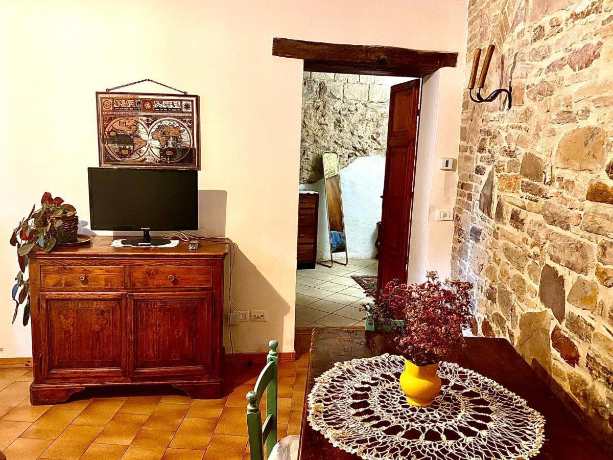 Assisi Anfiteatro Romano Extérieur photo